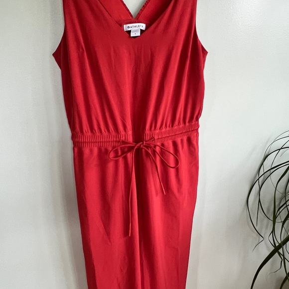 Athleta Savannah Jumpsuit Romper Size 4 Wide Leg Casual
Current Red - Picture 5 of 7